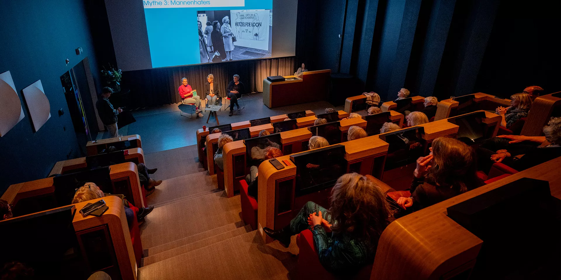 Bijeenkomst IFA in de Studio van het Drents Archief